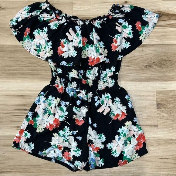Abercrombie and Fitch Floral One Piece Romper Women’s XS - Picture 3 of 4